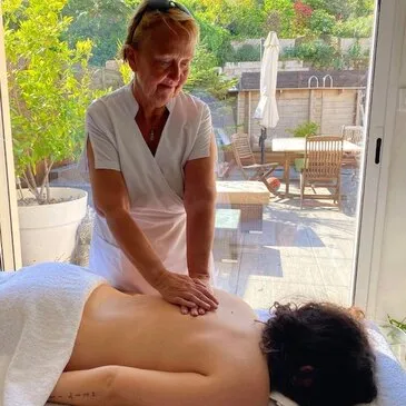 Spa, Massage et Soin du corps proche Le Lavandou Spa, Massage et Soin du corps proche Le Lavandou