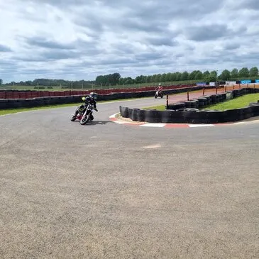 Circuit de Dreux, Eure et loir (28) - Stage de Pilotage pour Enfant Circuit de Dreux, Eure et loir (28) - Stage de Pilotage pour Enfant