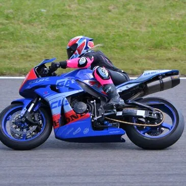 Journée de Roulage Moto - Circuit Vaison Piste Journée de Roulage Moto - Circuit Vaison Piste