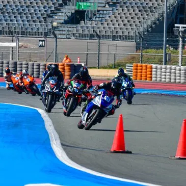 Stage Coaching avec votre Moto - Driving Center au Castellet Stage Coaching avec votre Moto - Driving Center au Castellet