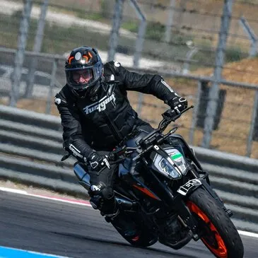 Stage Coaching avec votre Moto - Driving Center au Castellet Stage Coaching avec votre Moto - Driving Center au Castellet