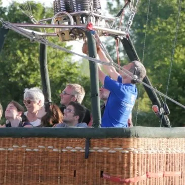 Chambord, Loir et cher (41) - Baptême de l'air montgolfière Chambord, Loir et cher (41) - Baptême de l'air montgolfière