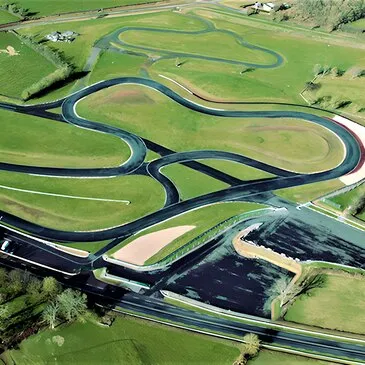 Circuit de la Châtre, Indre (36) - Stage de Pilotage Berline Sportive Circuit de la Châtre, Indre (36) - Stage de Pilotage Berline Sportive