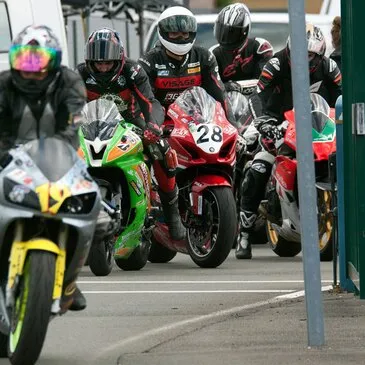 Vienne (86) Poitou-Charentes - Stage de Pilotage Vienne (86) Poitou-Charentes - Stage de Pilotage