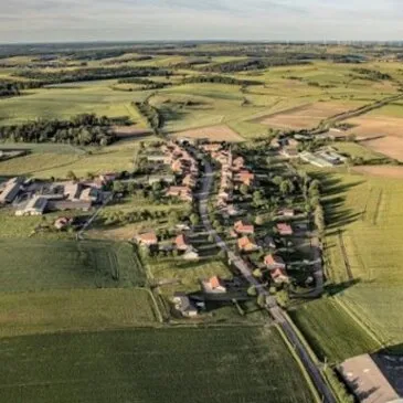 Vol en Montgolfière à l'Amphithéatre de Grand en région Lorraine Vol en Montgolfière à l'Amphithéatre de Grand en région Lorraine