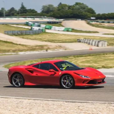 Stage de Pilotage Multi Sportives proche Circuit de Nogaro