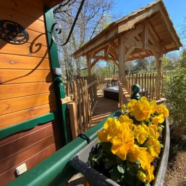 Réserver Weekend et Hébergement Insolite département Dordogne Réserver Weekend et Hébergement Insolite département Dordogne