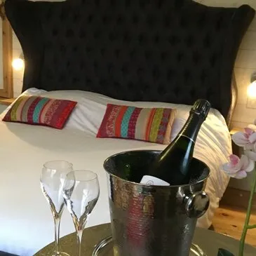 Weekend et Hébergement Insolite en région Aquitaine Weekend et Hébergement Insolite en région Aquitaine