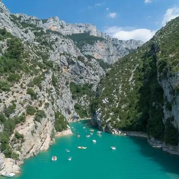 Gréoux-les-Bains, Alpes de Haute Provence (04) - Week end en Amoureux Gréoux-les-Bains, Alpes de Haute Provence (04) - Week end en Amoureux