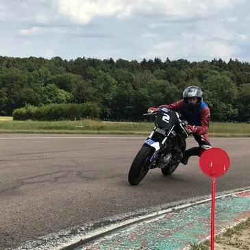 Stage de Pilotage pour Enfant proche Circuit de Dreux Stage de Pilotage pour Enfant proche Circuit de Dreux