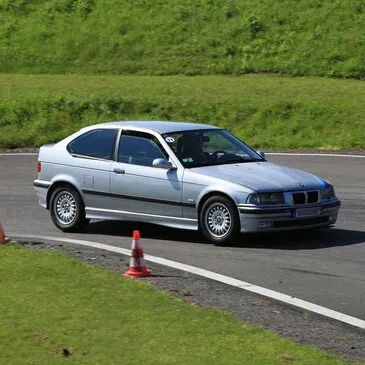 Loire (42) Rhône-Alpes - Stage de Pilotage Loire (42) Rhône-Alpes - Stage de Pilotage