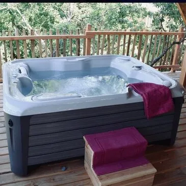 Weekend et Hébergement Insolite proche Sacé, à 20 min de Laval Weekend et Hébergement Insolite proche Sacé, à 20 min de Laval