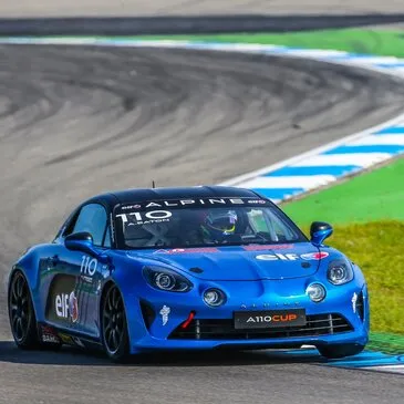 Baptême en Alpine A110 - Circuit de Nogaro en région Midi-Pyrénées Baptême en Alpine A110 - Circuit de Nogaro en région Midi-Pyrénées