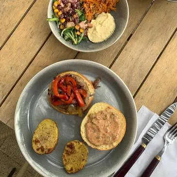 Urbain en région Languedoc-Roussillon Urbain en région Languedoc-Roussillon