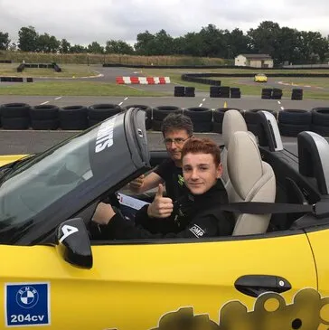 Offrir Stage de Pilotage pour Enfant département Bouches du Rhône Offrir Stage de Pilotage pour Enfant département Bouches du Rhône