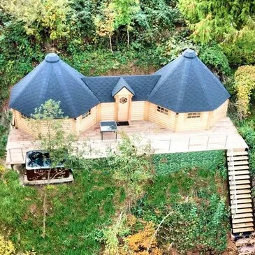 Nuit en Cabane avec Spa Privatif près de Strasbourg Nuit en Cabane avec Spa Privatif près de Strasbourg