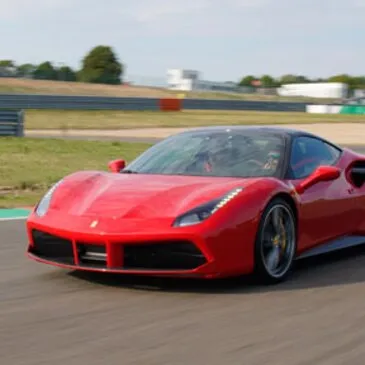 Stage de Pilotage Multi Sportives en région Bretagne Stage de Pilotage Multi Sportives en région Bretagne