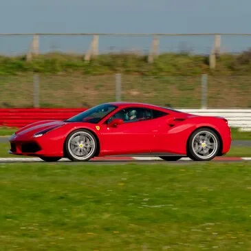 Stage en Ferrari 488 GTB - Circuit de Bresse Stage en Ferrari 488 GTB - Circuit de Bresse