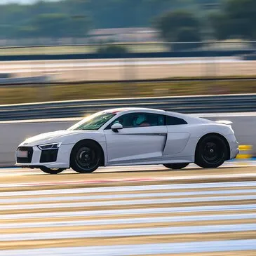 Luxembourg (LUX) Luxembourg - Stage de Pilotage Luxembourg (LUX) Luxembourg - Stage de Pilotage