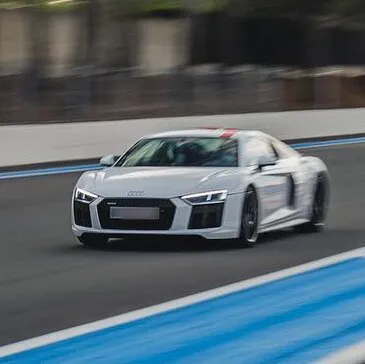 Stage de pilotage Audi R8 proche Circuit du Luxembourg Stage de pilotage Audi R8 proche Circuit du Luxembourg