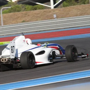 Stage de Pilotage Monoplace proche Circuit de la Ferté-Gaucher