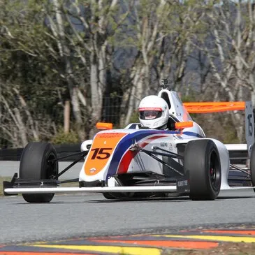 Réserver Stage de Pilotage Monoplace département Seine et marne Réserver Stage de Pilotage Monoplace département Seine et marne