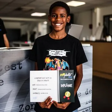 Stage de Pilotage pour Enfant proche Circuit de Lédenon Stage de Pilotage pour Enfant proche Circuit de Lédenon