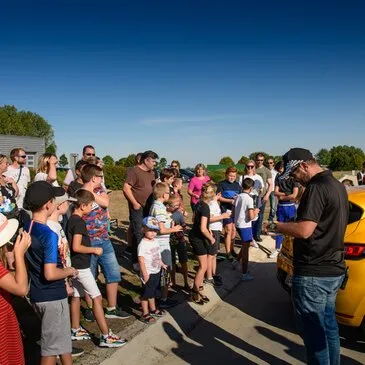 Belloy-en-France, à 35 min de Paris, Val d'oise (95) - Stage de Pilotage pour Enfant Belloy-en-France, à 35 min de Paris, Val d'oise (95) - Stage de Pilotage pour Enfant
