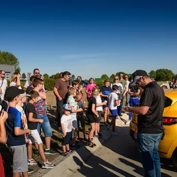 Stage de Pilotage pour Enfant proche Chasseneuil-du-Poitou Stage de Pilotage pour Enfant proche Chasseneuil-du-Poitou