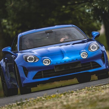 Stage Enfant en Alpine A110S près de Lens en région Nord-Pas-de-Calais