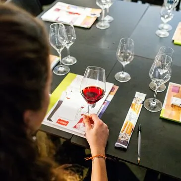 Strassen, à 15 min de Luxembourg-Ville, Luxembourg (LUX) - Cours d'œnologie