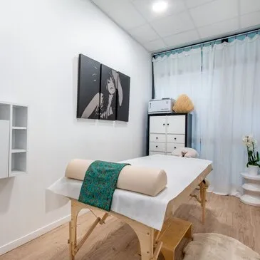 Spa, Massage et Soin du corps en région Ile-de-France Spa, Massage et Soin du corps en région Ile-de-France