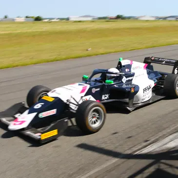 Stage en Formule 3 - Circuit de Fontenay-le-Comte