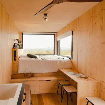 Weekend et Hébergement Insolite proche Saint-Étienne-la-Thillaye, à 15 min de Deauville Weekend et Hébergement Insolite proche Saint-Étienne-la-Thillaye, à 15 min de Deauville