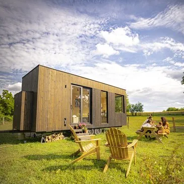 Nuit insolite en Tiny House dans une Ferme près de Dole Nuit insolite en Tiny House dans une Ferme près de Dole