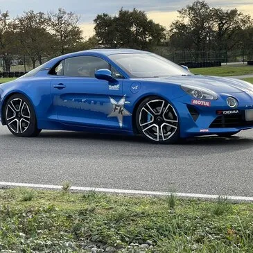 Stage de Pilotage pour Enfant proche Circuit de Trappes Stage de Pilotage pour Enfant proche Circuit de Trappes