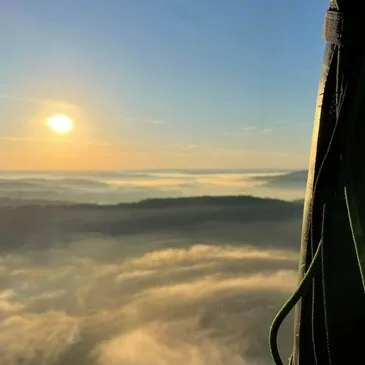 Vol en Montgolfière près d'Orthez en région Aquitaine Vol en Montgolfière près d'Orthez en région Aquitaine