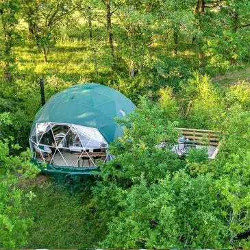 Nuit en Bulle avec Spa Privatif près de Sarlat Nuit en Bulle avec Spa Privatif près de Sarlat