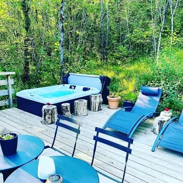 Weekend et Hébergement Insolite, département Dordogne Weekend et Hébergement Insolite, département Dordogne