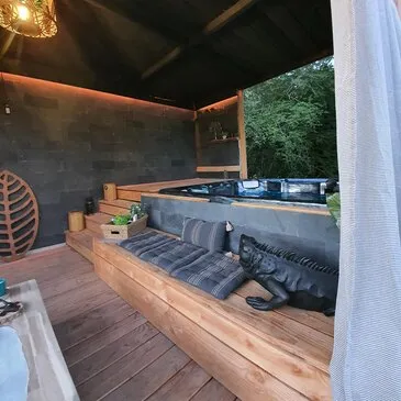 Weekend et Hébergement Insolite en région Limousin Weekend et Hébergement Insolite en région Limousin