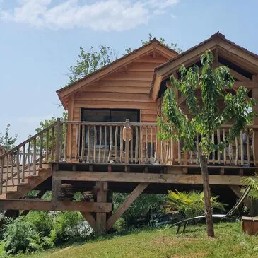 Weekend et Hébergement Insolite, département Haute vienne Weekend et Hébergement Insolite, département Haute vienne