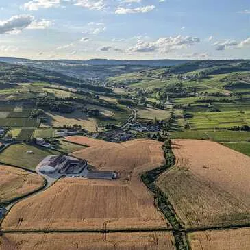 Initiation au Pilotage d'Avion ULM près de Dijon en région Bourgogne Initiation au Pilotage d'Avion ULM près de Dijon en région Bourgogne
