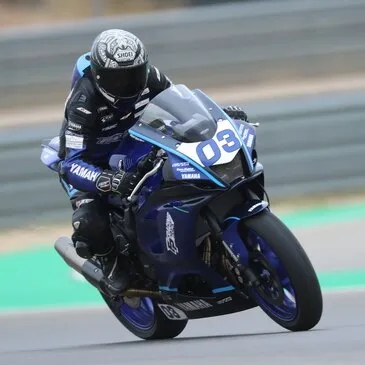 Stage de pilotage moto proche Circuit de Pau Arnos Stage de pilotage moto proche Circuit de Pau Arnos