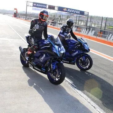 Stage de pilotage moto proche Circuit de Nogaro Stage de pilotage moto proche Circuit de Nogaro