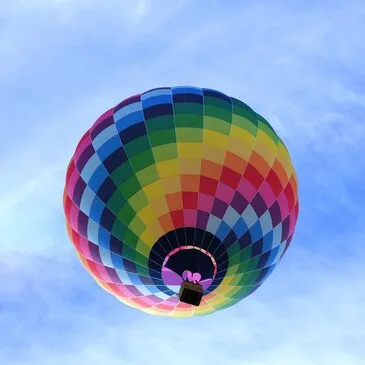 Vol en Montgolfière à Rochefort - Survol du Parc Famenne-Ardenne Vol en Montgolfière à Rochefort - Survol du Parc Famenne-Ardenne