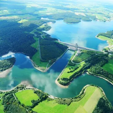 Vol en Montgolfière près de Charleroi - Lacs de l'Eau d'Heure en région Belgique Vol en Montgolfière près de Charleroi - Lacs de l'Eau d'Heure en région Belgique