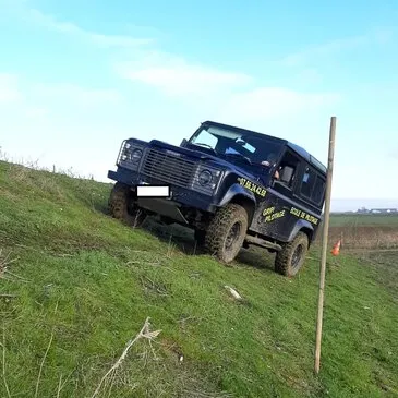 Offrir Stage de pilotage 4x4 département Essonne Offrir Stage de pilotage 4x4 département Essonne