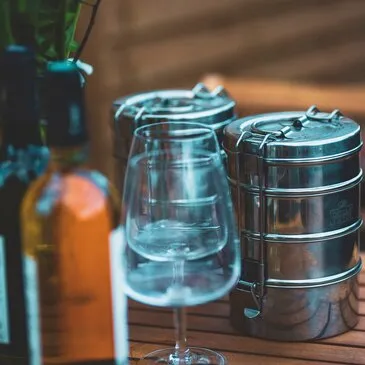 Nuit en Bulle avec Jacuzzi Privatif près de Pau en région Aquitaine Nuit en Bulle avec Jacuzzi Privatif près de Pau en région Aquitaine