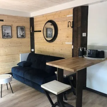 Weekend et Hébergement Insolite proche Aubepierre-Ozouer-le-Repos, à 50 min de Fontainebleau Weekend et Hébergement Insolite proche Aubepierre-Ozouer-le-Repos, à 50 min de Fontainebleau