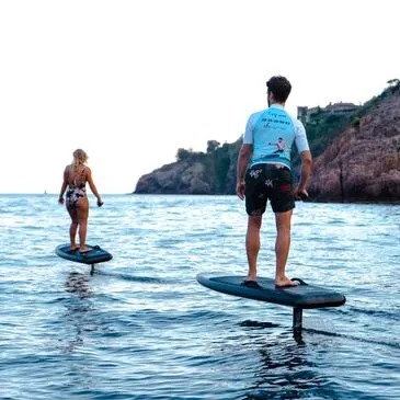 Surf et Sport de Glisse en région PACA et Corse